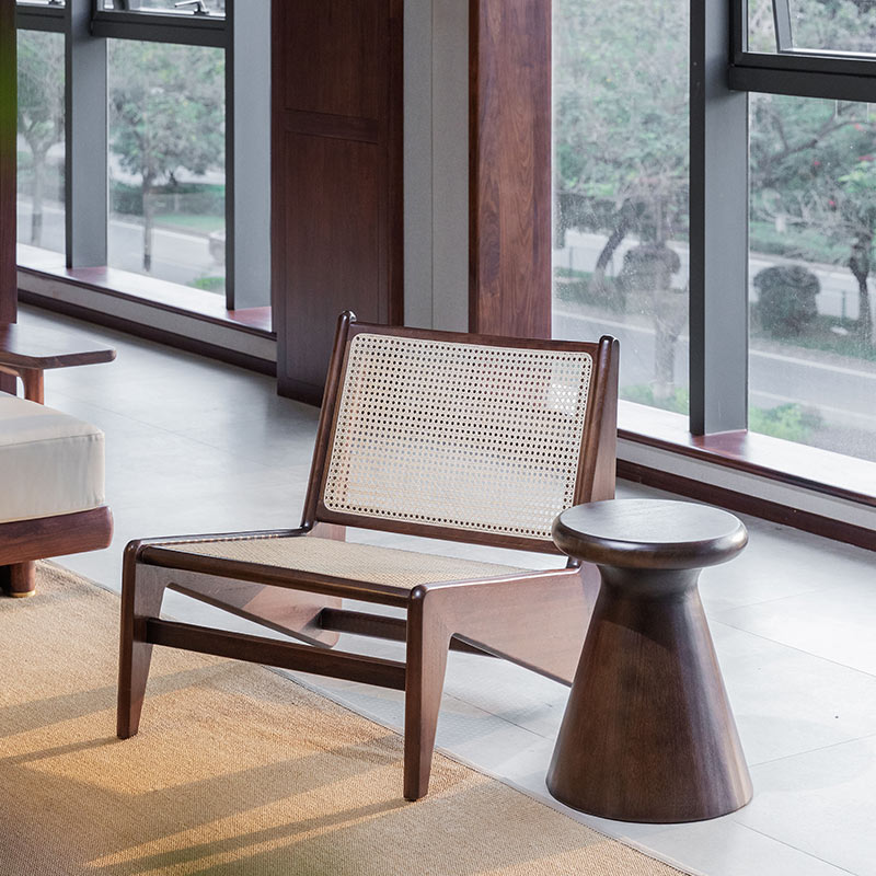 东家 • 塘仓昌迪加尔椅